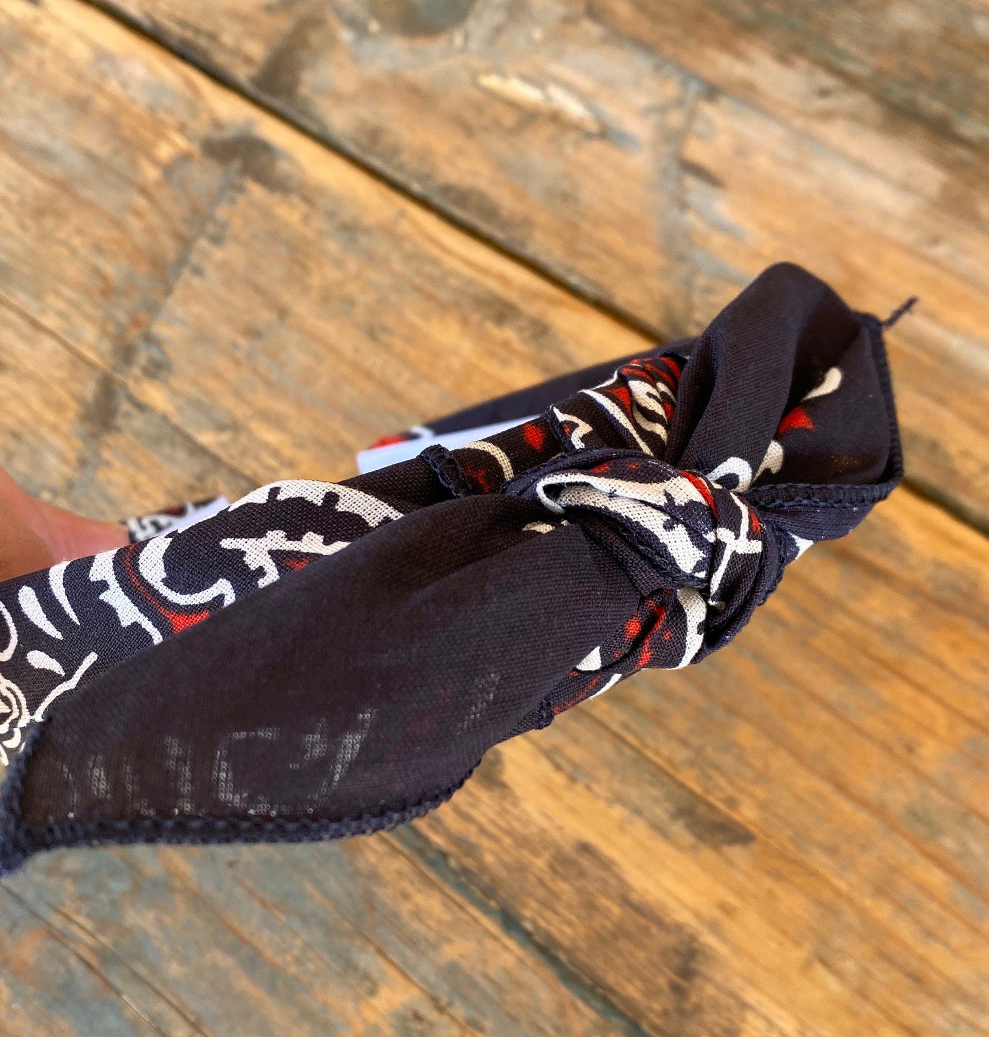 RED NAVY WHITE Paisley Bandana Knot Tie Headband – Shirk Designs