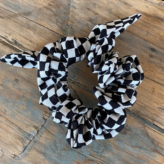 Black/White Checkerboard Scrunchie Hair Tie